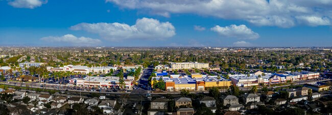 Plus de détails pour 4516-4550 Atlantic Ave, Long Beach, CA - Commerce de détail à louer