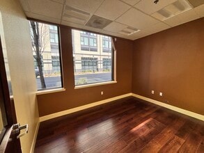245 Commercial St SE, Salem, OR for lease Interior Photo- Image 2 of 10