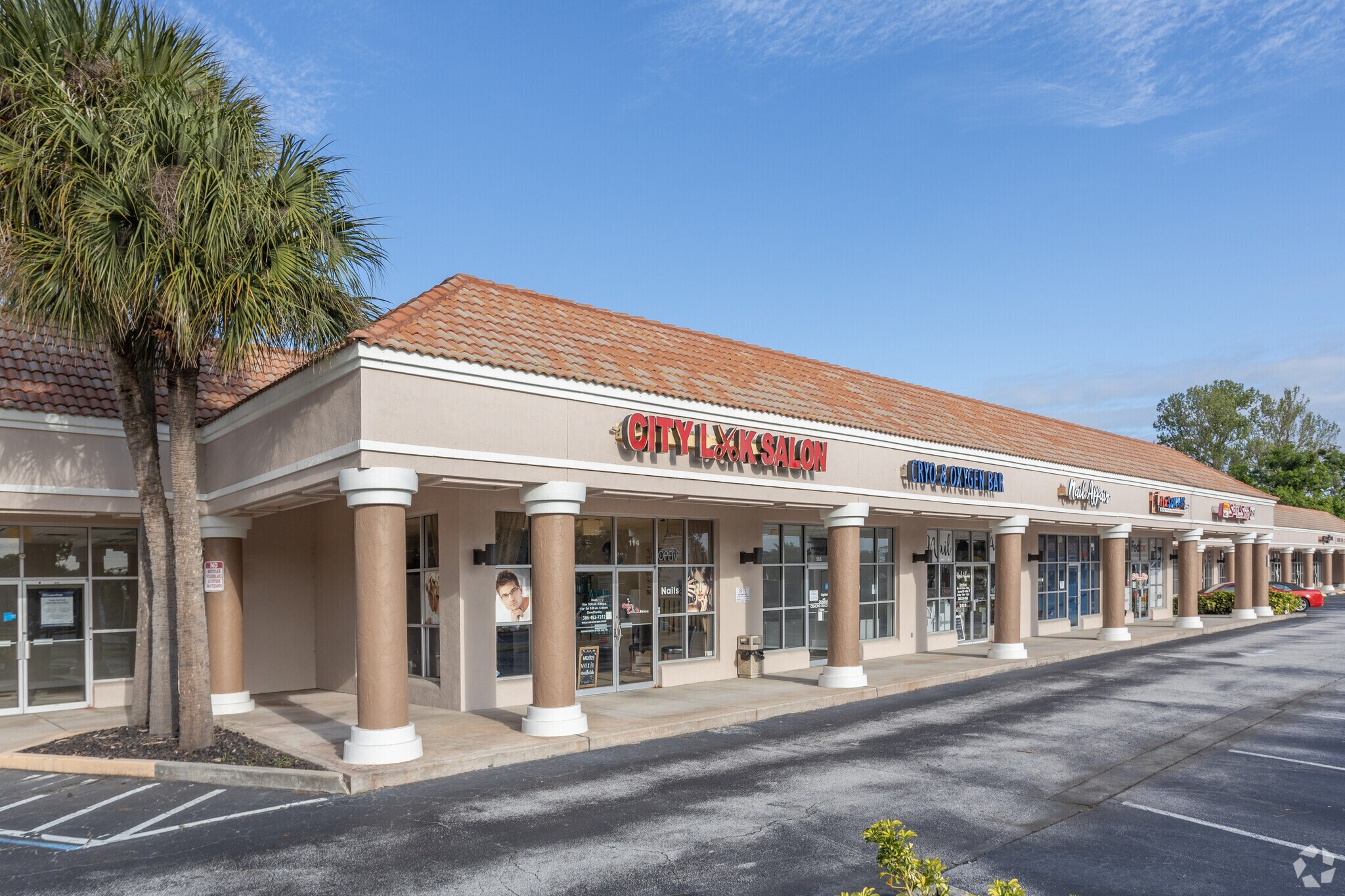 112-150 N Nova Rd, Ormond Beach, FL à louer Photo principale- Image 1 de 19