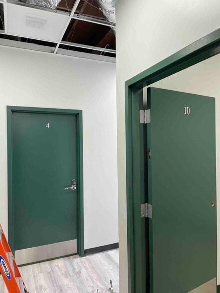 1236 Arden Way, Sacramento, CA for sale - Building Photo - Image 3 of 7