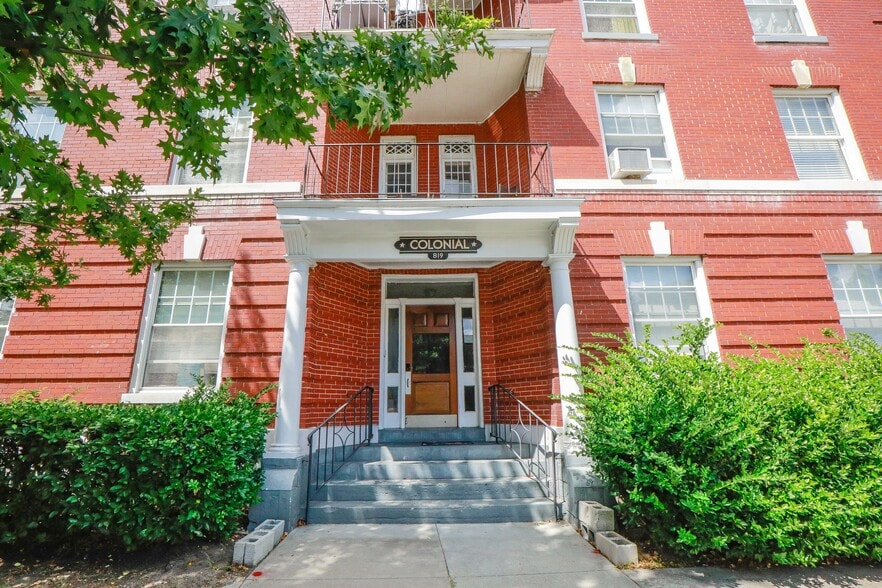 819 Colonial Ave, Norfolk, VA for sale - Building Photo - Image 2 of 32