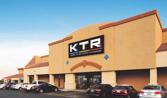 Plus de détails pour S 51st St, Phoenix, AZ - Bureau, Commerce de détail à louer
