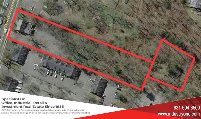 263 E Main St, Smithtown, NY for sale - Primary Photo - Image 1 of 3