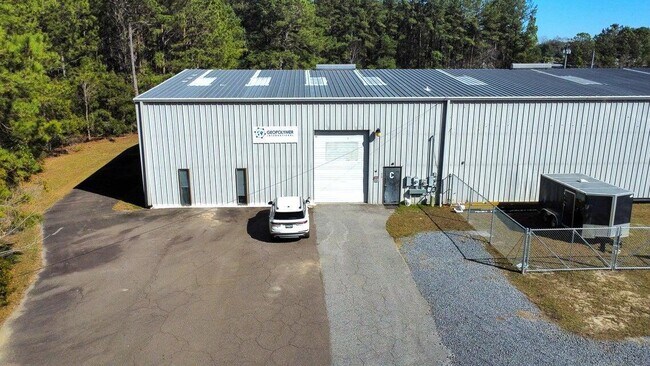 Plus de détails pour 200 Varnfield Dr, Summerville, SC - Local d'activités à louer
