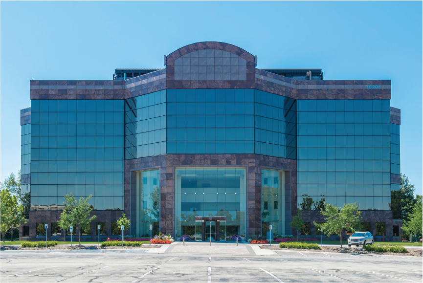 10201 N Illinois St, Indianapolis, IN à louer - Photo du bâtiment - Image 1 de 27