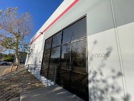 13020-13030 Bradley St, Sylmar CA - Entrepôt