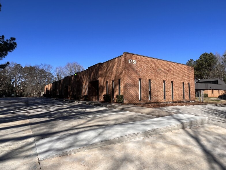 1751 Montreal Cir, Tucker, GA for sale - Building Photo - Image 1 of 1