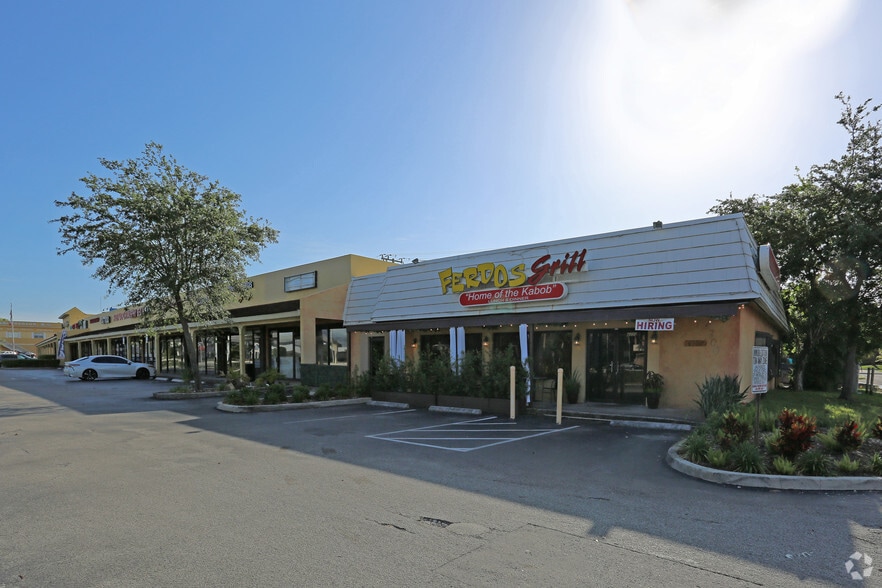 4300-4370 N Federal Hwy, Fort Lauderdale, FL for lease - Primary Photo - Image 2 of 23