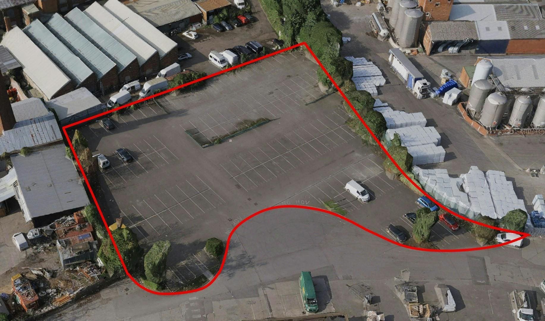 Smedley Ln, Manchester for lease Building Photo- Image 1 of 3