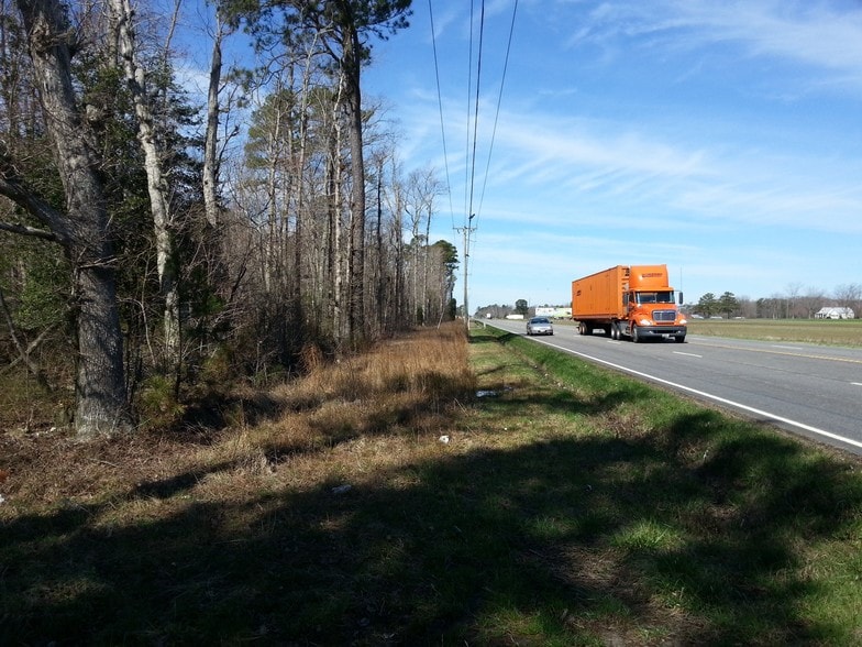 13352 Windsor Blvd, Windsor, VA à vendre - Photo principale - Image 1 de 2