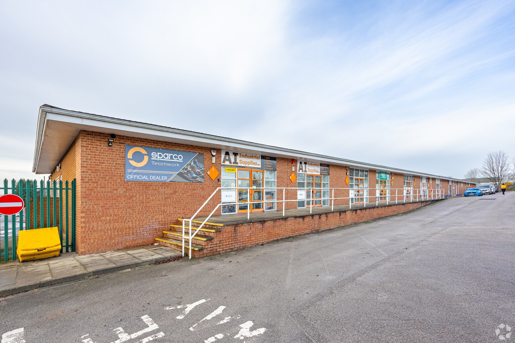 Ripley Dr, Normanton for lease Primary Photo- Image 1 of 3