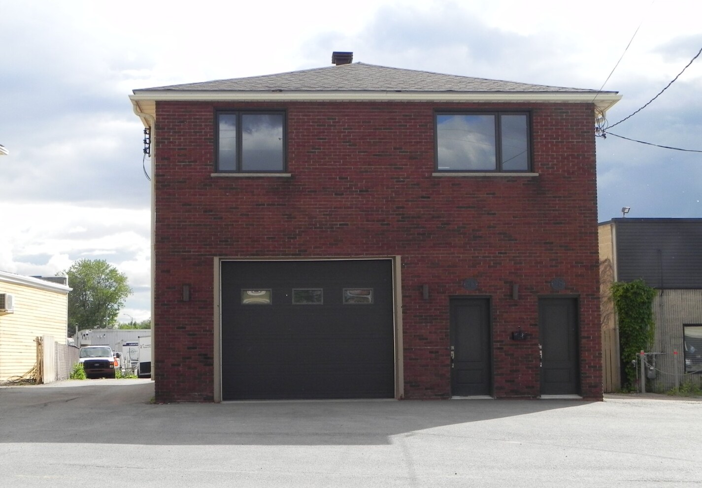 28-30 Blvd Grand, L'Île-Perrot, QC for sale Building Photo- Image 1 of 1