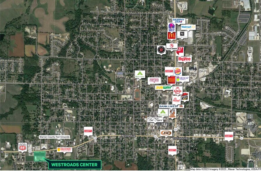 1807 W 2nd Ave, Indianola, IA à vendre - Photo du bâtiment - Image 2 de 3