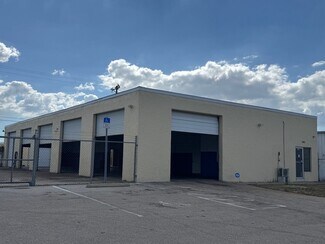 Plus de détails pour 1002 SE 9th St, Cape Coral, FL - Industriel à louer