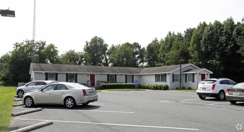 9434 Hospital Ave, Nassawadox, VA à vendre - Photo principale - Image 1 de 3