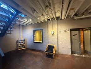 615 N East St, Indianapolis, IN for lease Interior Photo- Image 2 of 12