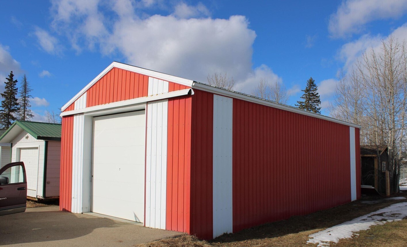 12 Legend Trl, Stony Plain, AB for sale Primary Photo- Image 1 of 1