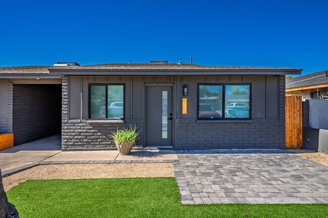 More details for 2936 N 39th St, Phoenix, AZ - Multifamily for Sale