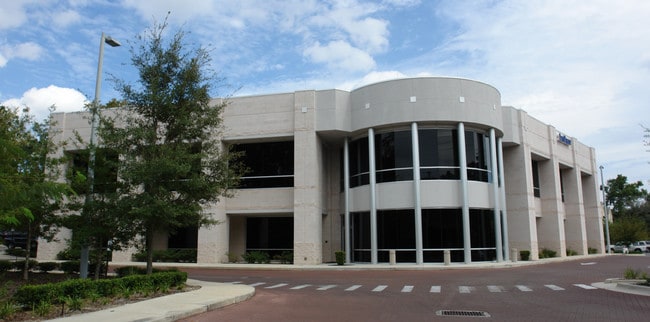 More details for 5080 W Newberry Rd, Gainesville, FL - Retail for Sale