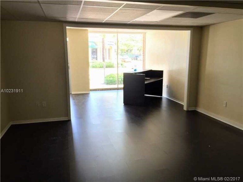 1424-1430 Ponce De Leon Blvd, Coral Gables, FL à vendre - Photo du bâtiment - Image 3 de 17