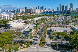 3569-3885 NE 163rd St, North Miami Beach, FL - AÉRIEN  Vue de la carte - Image1