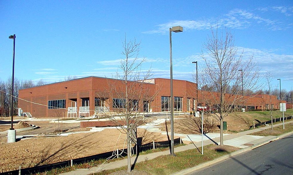 22530 Gateway Center Dr, Clarksburg, MD for lease - Other - Image 2 of 7