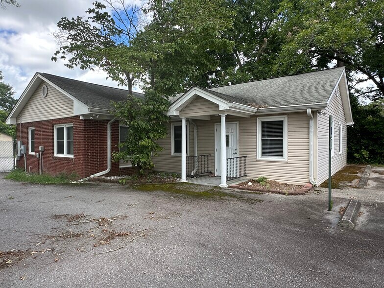 215 John St, Lake City, SC à vendre - Photo du bâtiment - Image 1 de 11