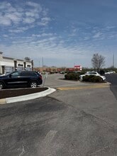 18920 E Valley View Pky, Independence, MO for lease Interior Photo- Image 2 of 3