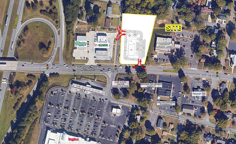 706 W Trade St, Dallas, NC à louer - Photo du bâtiment - Image 3 de 4