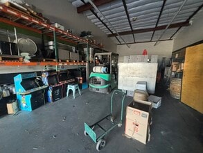 3747 W Pacific Ave, Sacramento, CA for lease Interior Photo- Image 1 of 3