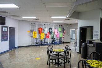 3000 Blackburn St, Amarillo, TX for lease Interior Photo- Image 2 of 18