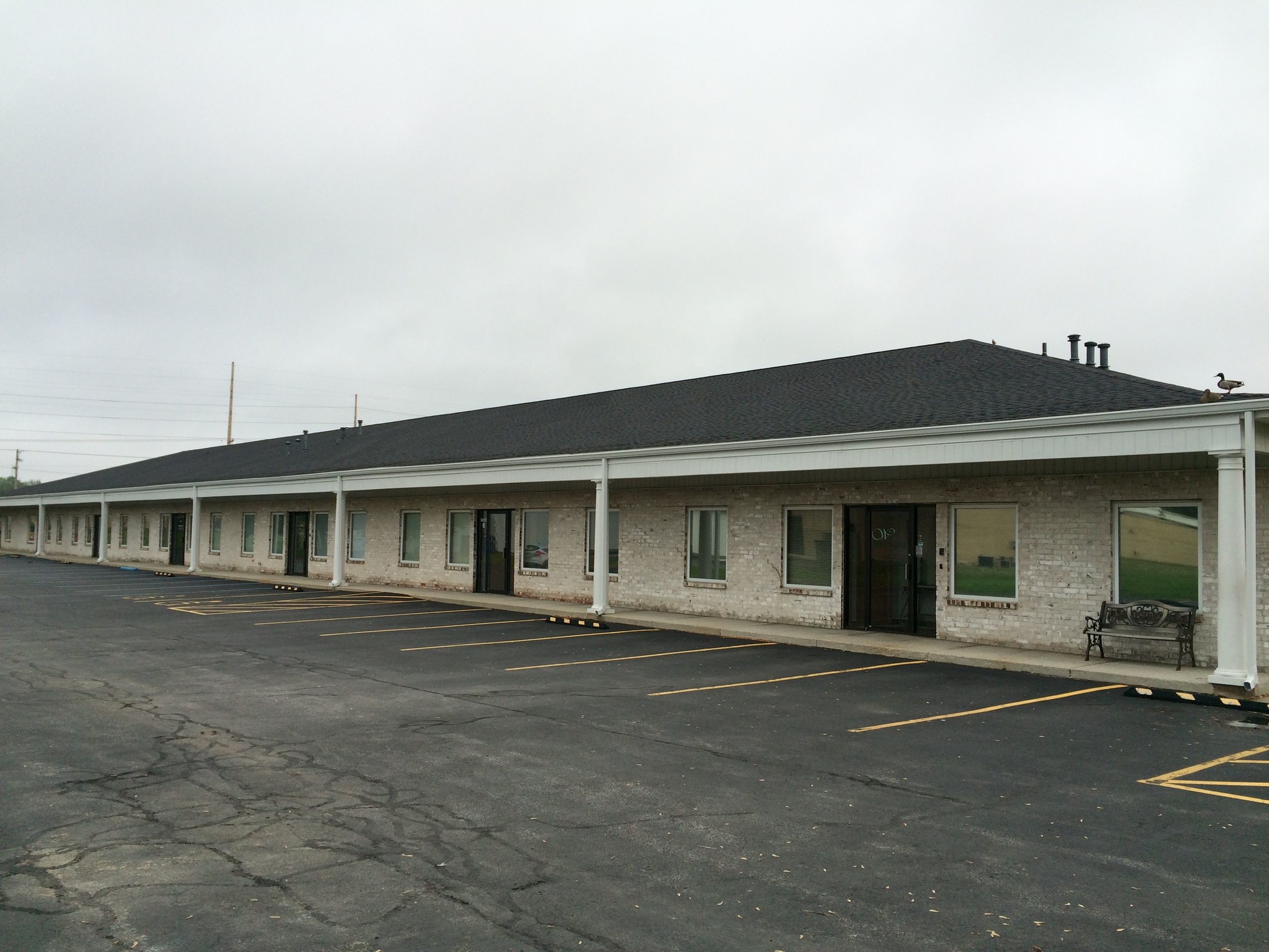 816 S Eldorado Rd, Bloomington, IL for sale Building Photo- Image 1 of 1