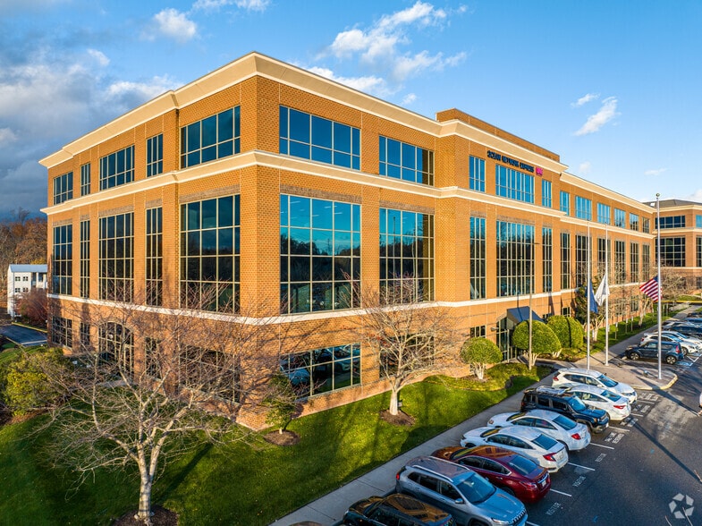 8730 Stony Point Pky, Richmond, VA for lease - Building Photo - Image 1 of 17