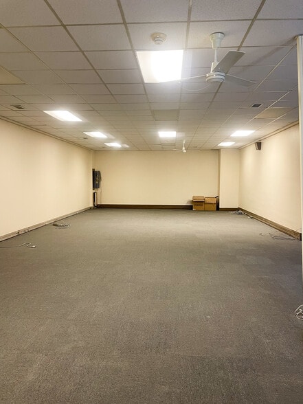 400 Market St, Sunbury, PA à vendre - Photo intérieure - Image 2 de 7