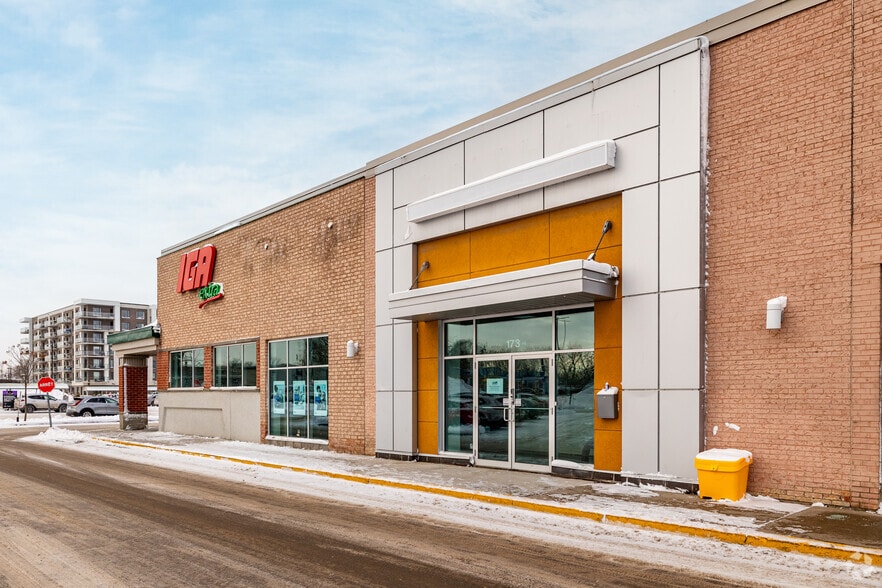 155 Rue Notre-Dame, Repentigny, QC à louer - Photo du bâtiment - Image 3 de 8