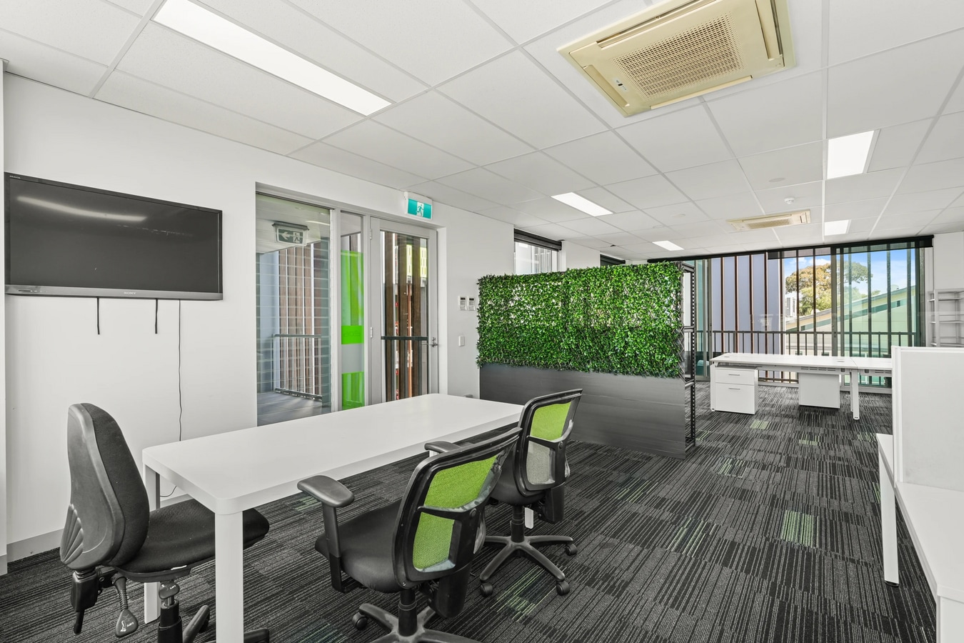 75 Tulip St, Cheltenham, VIC 3192 - Unit 206 - - Interior Photo - Image 1 of 3