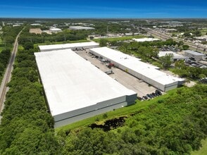 9824-9840 Currie Davis Dr, Tampa, FL - Aerial map view