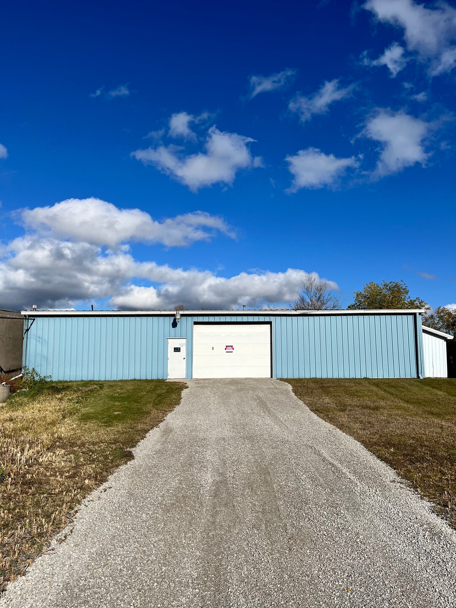 710 Rains Dr, Gladstone, MI for lease Building Photo- Image 1 of 1