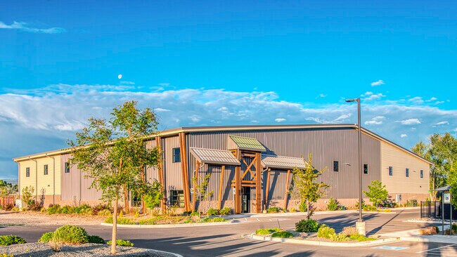Plus de détails pour 1227 Mayfly Dr, Montrose, CO - Industriel à vendre