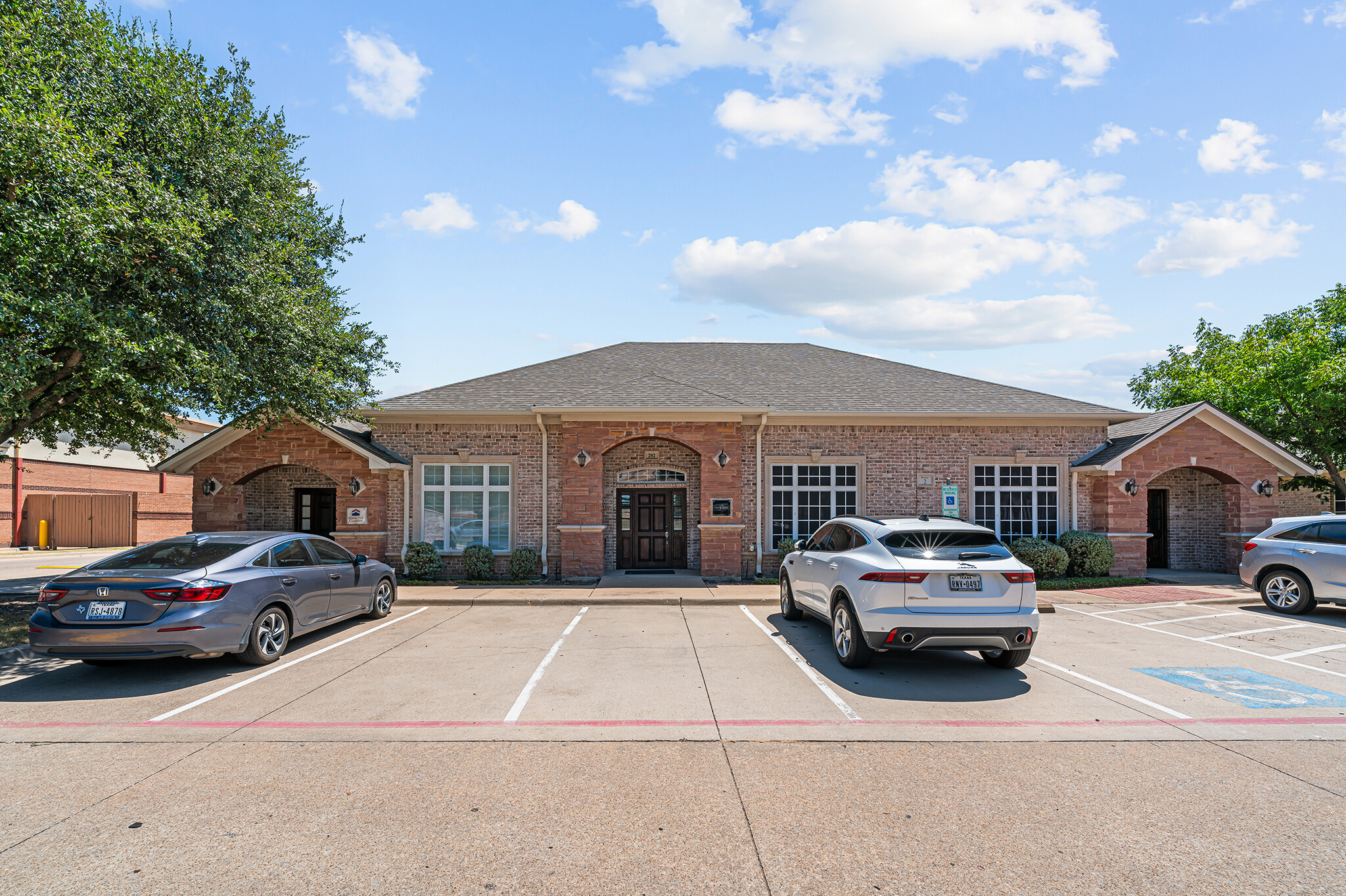 18170 Dallas Pky, Dallas, TX for lease Building Photo- Image 1 of 18