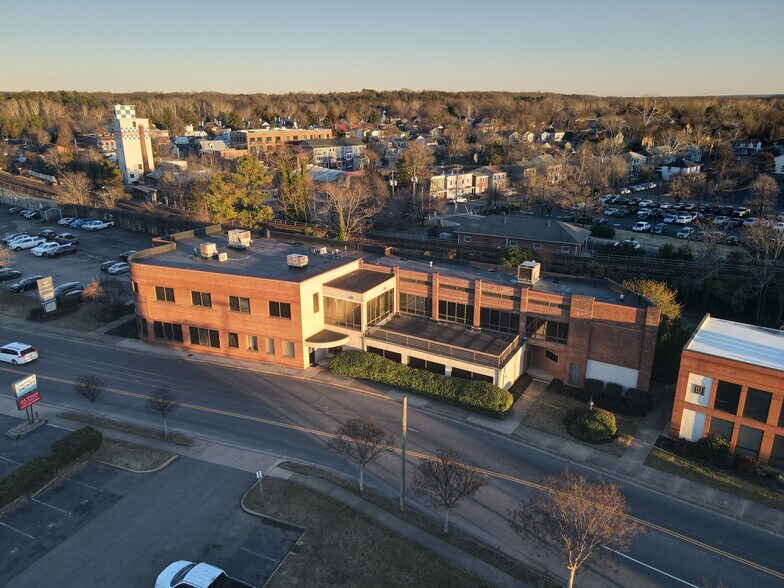 500 Lafayette Blvd, Fredericksburg, VA à louer - Photo du bâtiment - Image 2 de 7