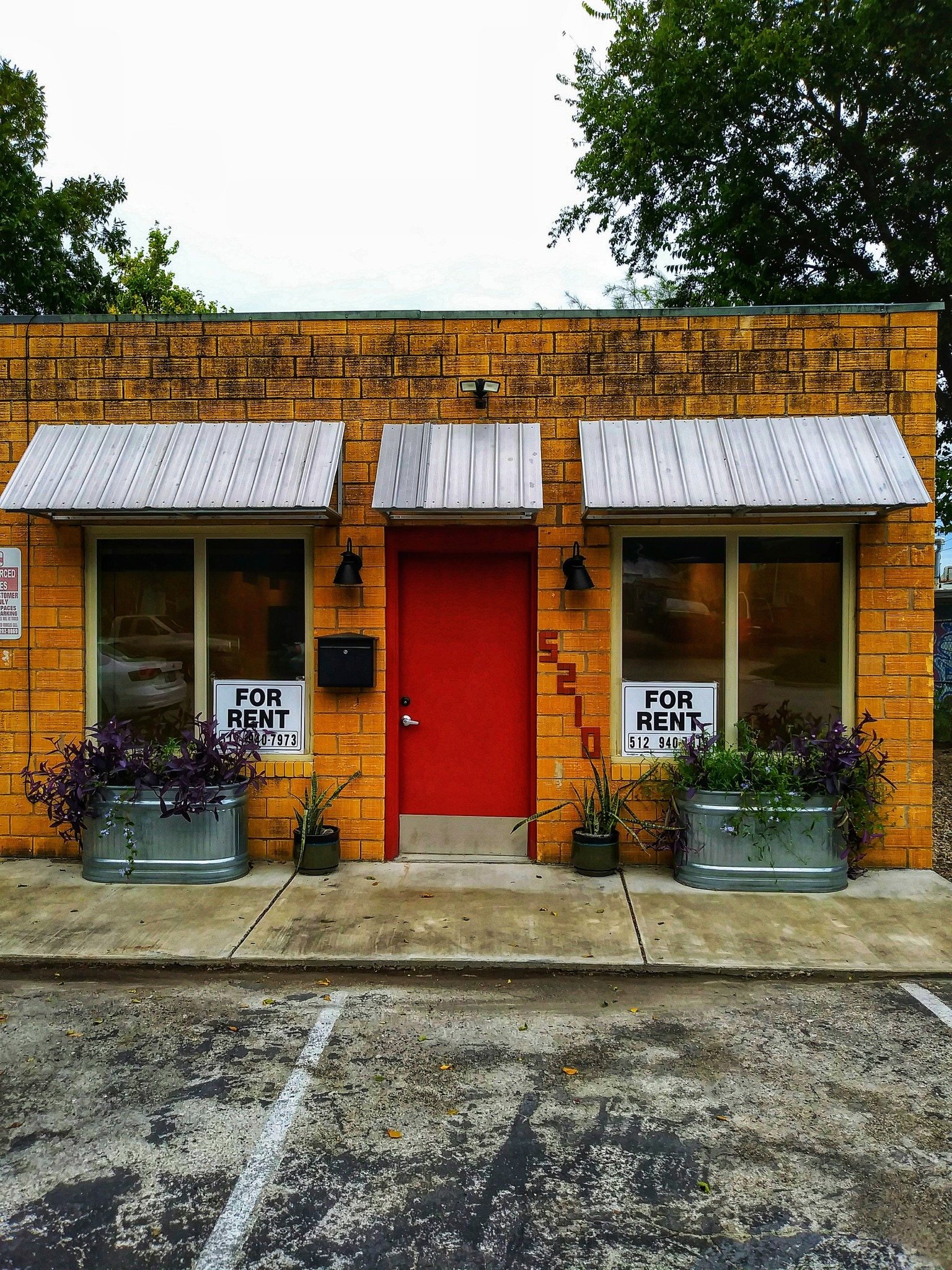 5210 Avenue F, Austin, TX for lease Building Photo- Image 1 of 27