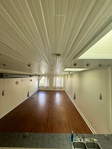 316 W Broughton Ln, Savannah, GA à louer - Photo intérieure - Image 2 de 20