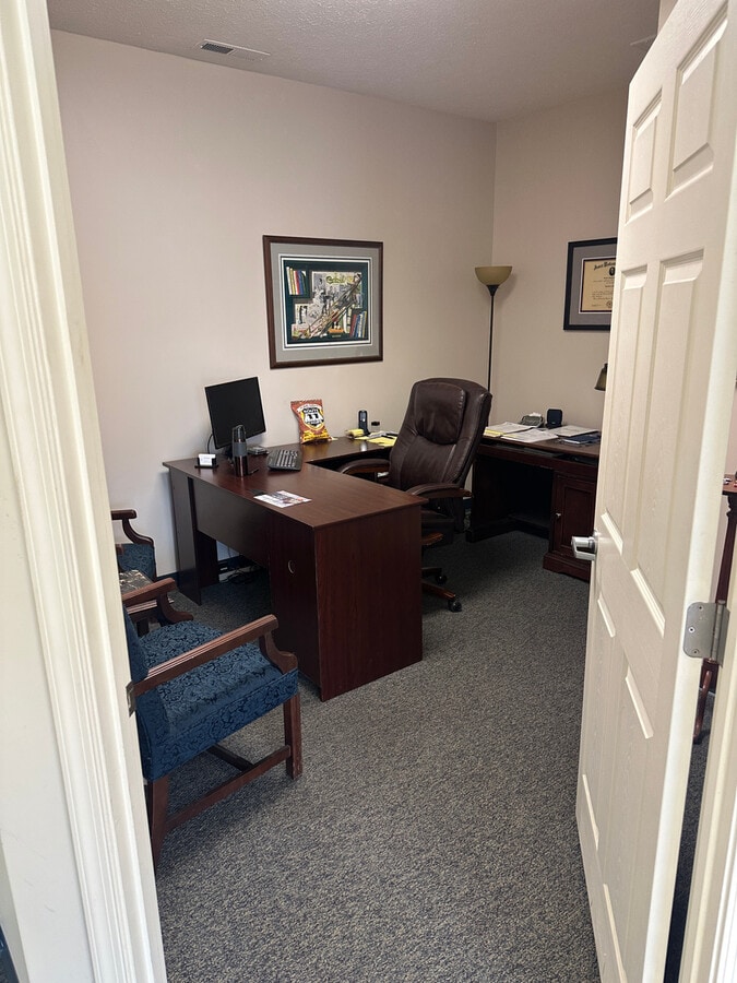 3211 Peoples Dr, Harrisonburg, VA 22801 - Unité 110 - - Photo intérieure - Image 1 of 5