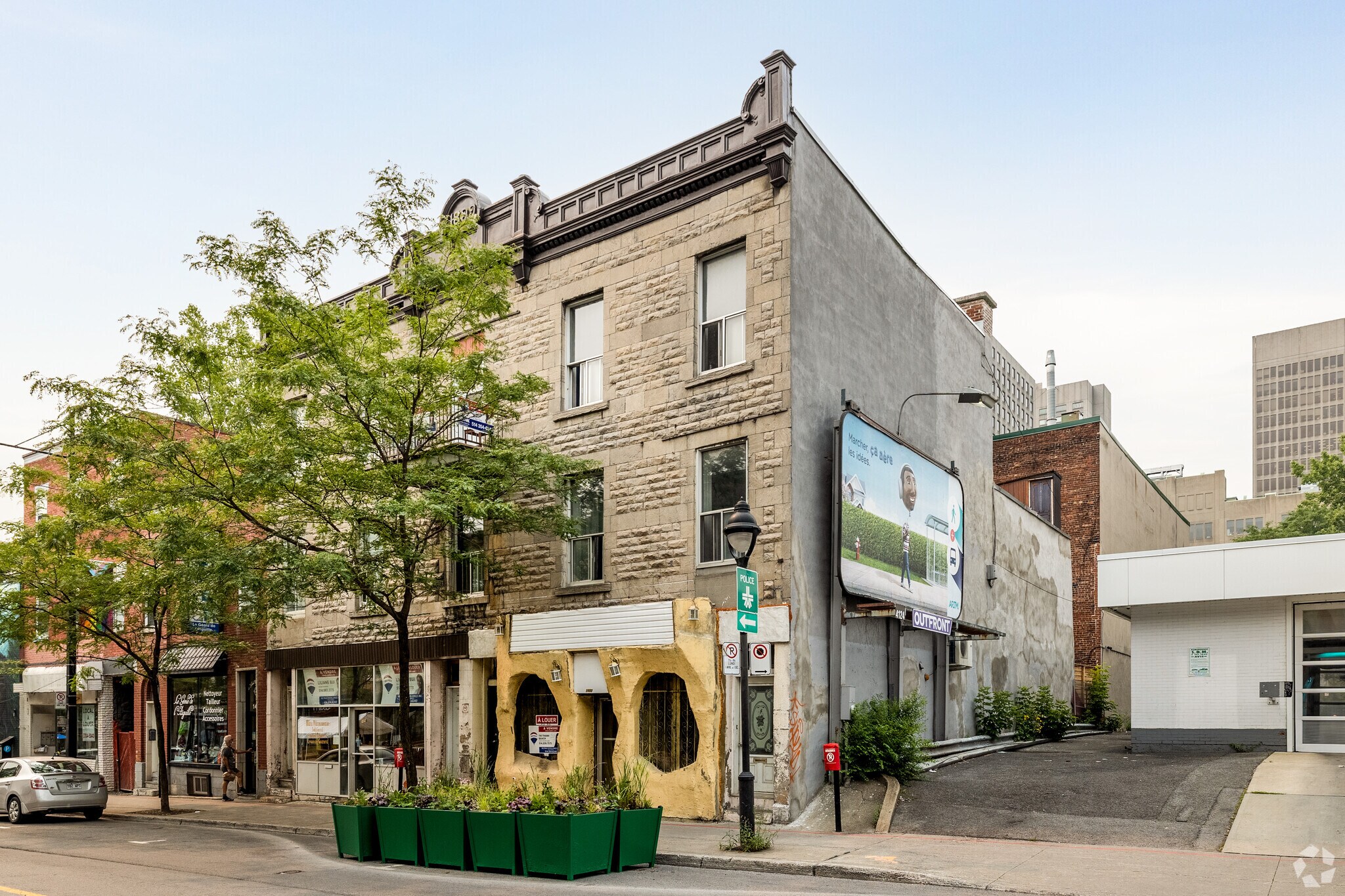 1452-1462 Rue Atateken, Montréal, QC for sale Building Photo- Image 1 of 1
