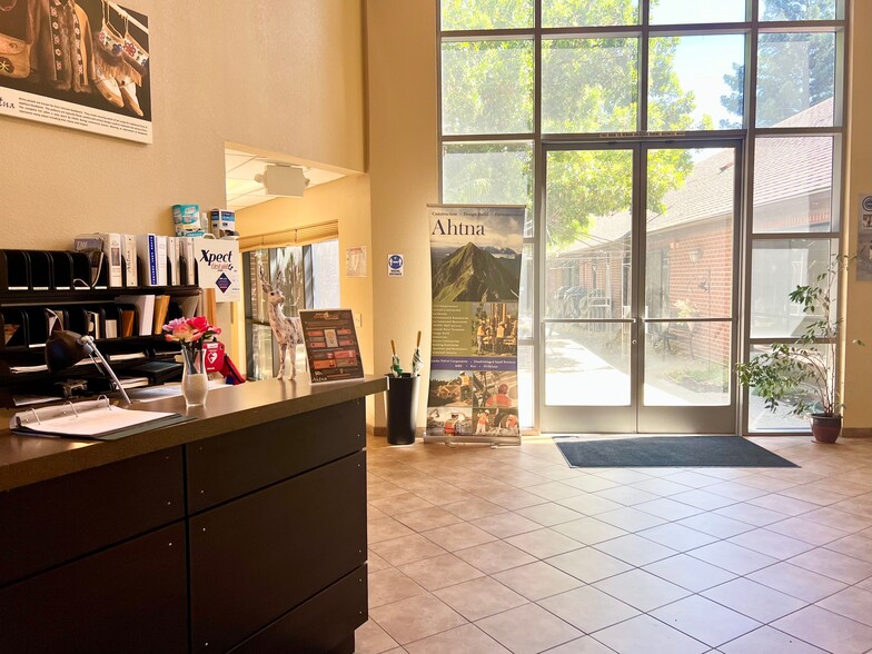 3100 Beacon Blvd, West Sacramento, CA for sale - Interior Photo - Image 3 of 8