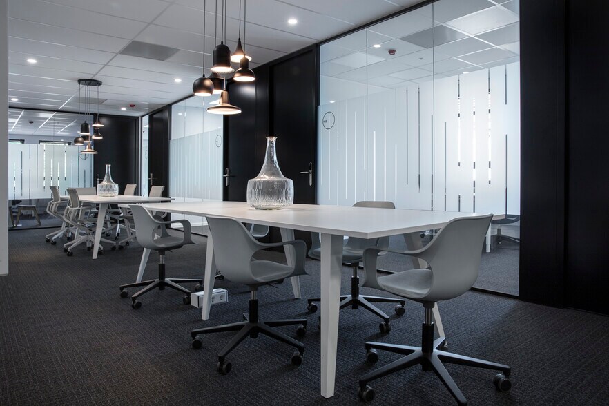 2445 Augustine Dr, Santa Clara, CA à louer - Photo intérieure - Image 1 de 16