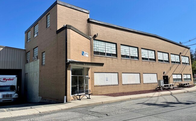 Plus de détails pour 52 Richboynton Rd, Dover, NJ - Industriel à louer