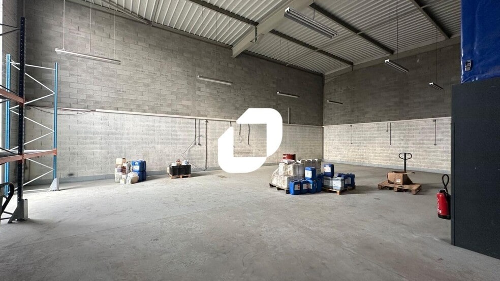 19 Rue Du Girlenhirsch, Illkirch-Graffenstaden for lease - Interior Photo - Image 3 of 28