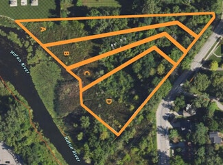 More details for 130 River Dr, Milford, MI - Land for Sale